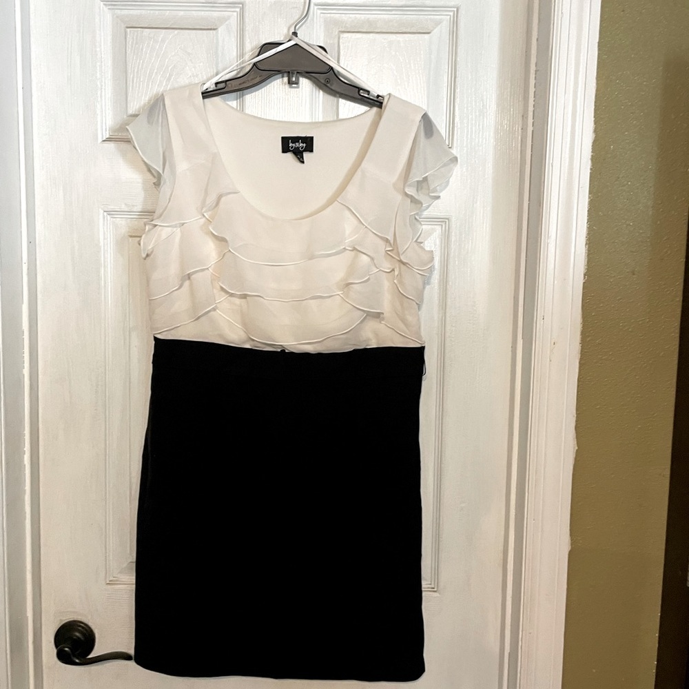 Black and white ruffles